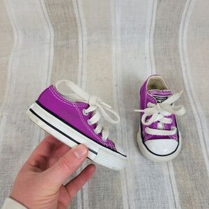 Converse Chuck Taylor‎ Low Tops Sneakers Tennis Shoes Purple Size 3